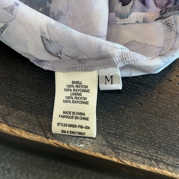 Bella Dahl Elastic Waist Tunic Dress- Lilac Floret - Picture 8 of 9